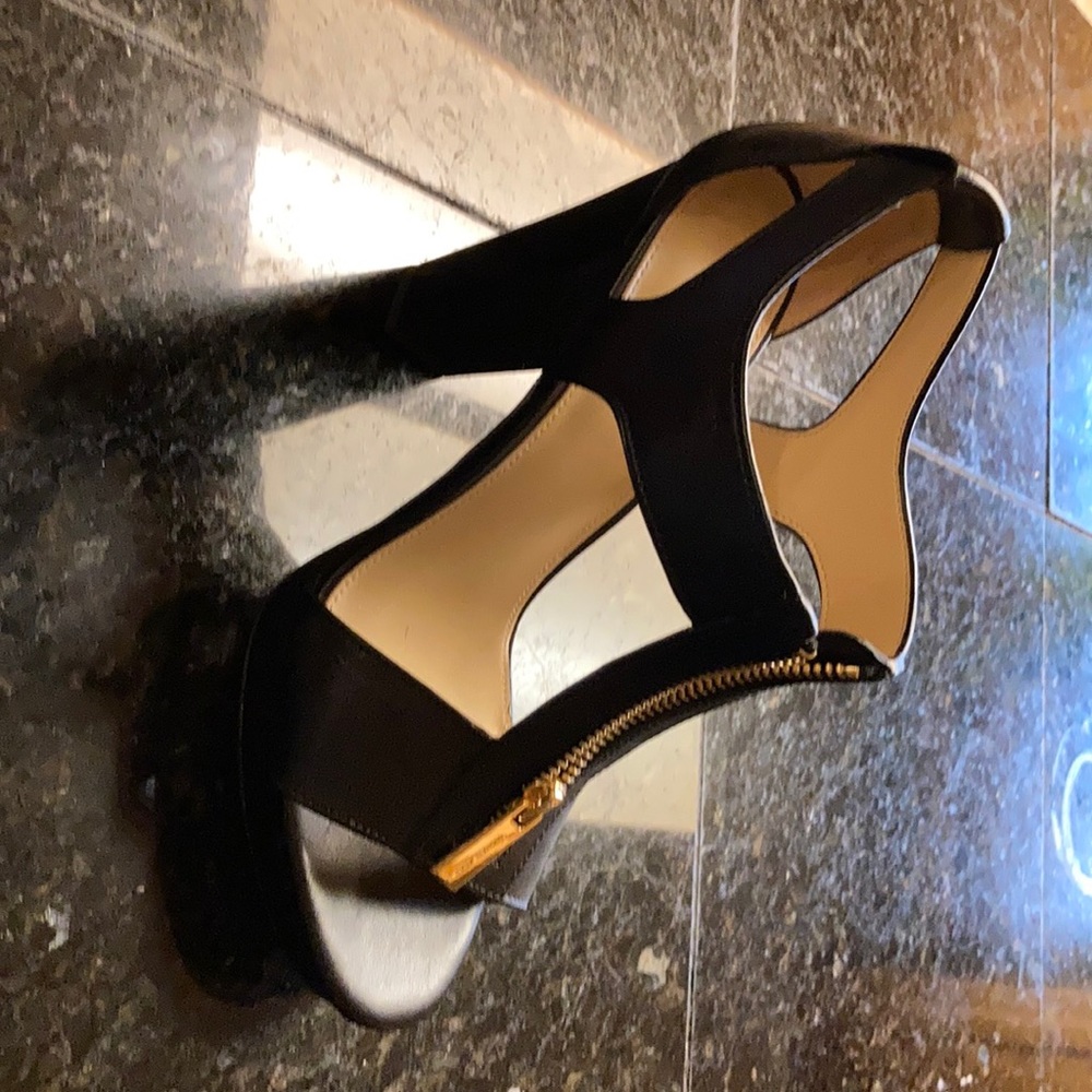 Michael Kors black Leather high heel sandals. 7.5m